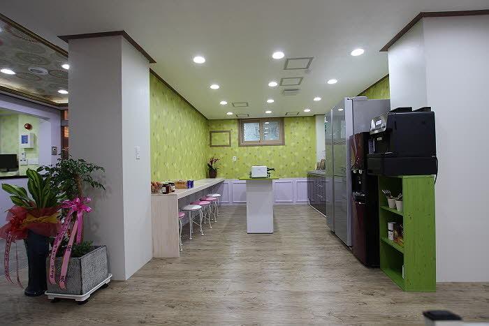 Gyeongju Friend Guesthouse Εξωτερικό φωτογραφία