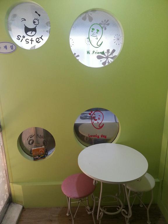 Gyeongju Friend Guesthouse Εξωτερικό φωτογραφία